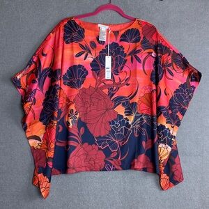 Chico’s floral bazaar poncho size S/M
